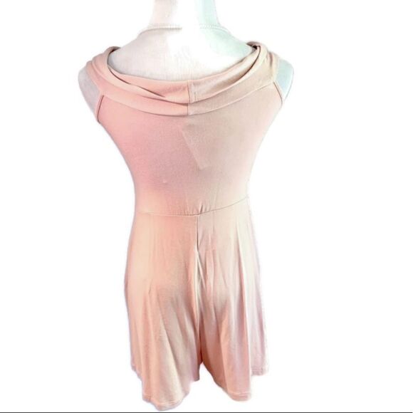 NWT ASOS Blush Pink Surplice Romper Sz 6 - Picture 2 of 5